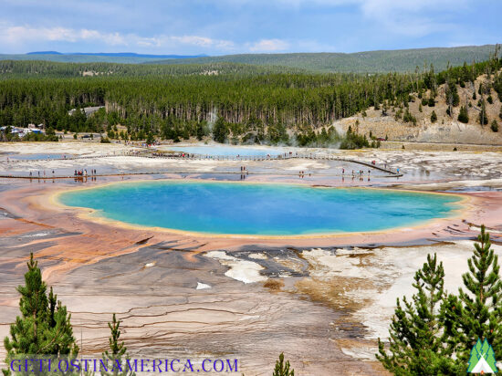 Grand Prismatic Spring from the overlook trail in Yellowstone National Park with get lost in America your Yellowstone Cabin Rentals Experts