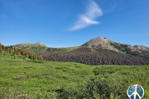 Zooming in on the horizon across Tunnel Gulch