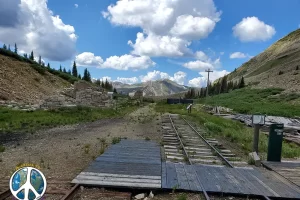 Looking towards the Palisades, Gunnison and beyond, Colorado Alpine and backcountry adventures. Get Lost in America hike the world and fly fish Montana.