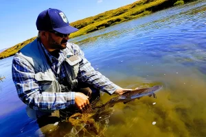 Atlantic Salmon, Brown Trout and a beautiful Country Iceland is the perfect fly fishing adventure. Contact Get Lost in America | Saltwater on the fly for the trip of a lifetime
