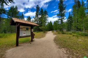 Approaching Colorado River Trailhead, Rocky Mountain National Park for a short hike, my third visit to this trailhead