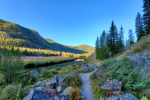 Trail parallel's the creek for very short distance before climbing