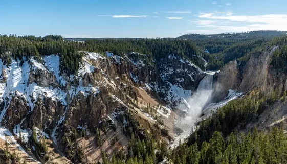 Yellowstone Parks 6 best backpacking trips