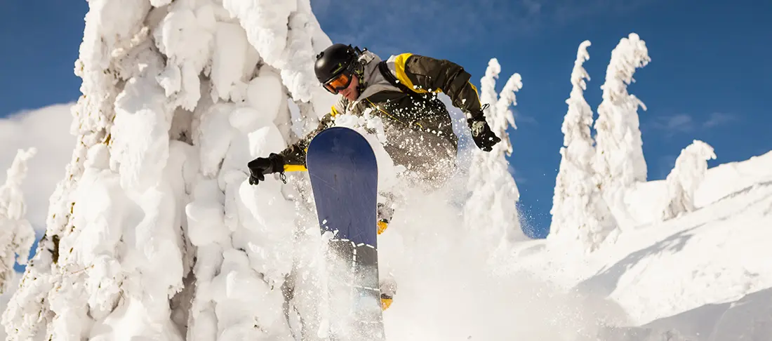 Ski Colorado: Our Guide to Resorts When winter rolls in and blankets the mountains with snow, there's no better place to be than Ski Colorado. From world-renowned ski resorts like Vail and Aspen Snowmass to hidden gems like Monarch Mountain