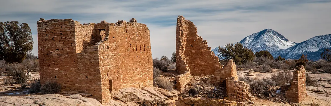 Ancestral Puebloan life, History of Canyon of the Ancients and Hovenweep. Discover their history through towers, cliff dwellings, landscapes. Get Lost in America