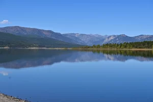 Cruising Hebgen Lake Recreation Area. Get Lost in America