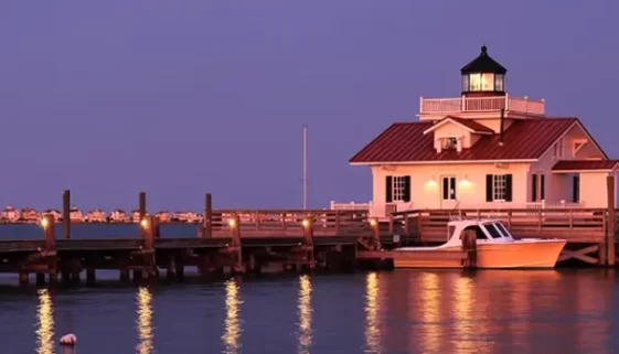 History of Outer Banks and Roanoke Island, from Native American heritage to the Lost Colony and beyond. Do Ghost walk these shores? Get Lost in America