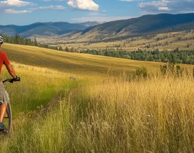 Montana Mountain Biking Trails - Helena's South Hills to the Continental Divide. Find the perfect trail for your skill level with this comprehensive rider's guide.