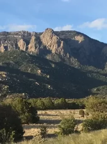 Mountain Biking New Mexico with our comprehensive guide. From beginner paths to expert routes, explore stunning scenery and thrilling rides