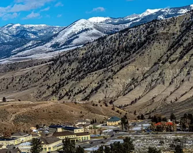 History of Fort Yellowstone 1. 3 Explore the rich history of Fort Yellowstone, from its U.S. Army origins to its role as a National Historic Landmark in Yellowstone National Park.