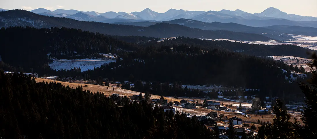 Explore Phillipsburg Montana-Skalkaho Pass-Sapphire mining-national forest campgrounds-best hiking trails and best locations for fly fishing in this comprehensive guide for outdoor enthusiasts.