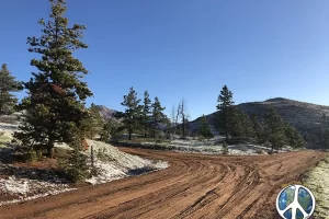 Harmonica Arch Lost Creek Wilderness 20. 3 Making the turn for a Harmonica Arch Hike, in Lost Creek Wilderness, Get Lost in America.