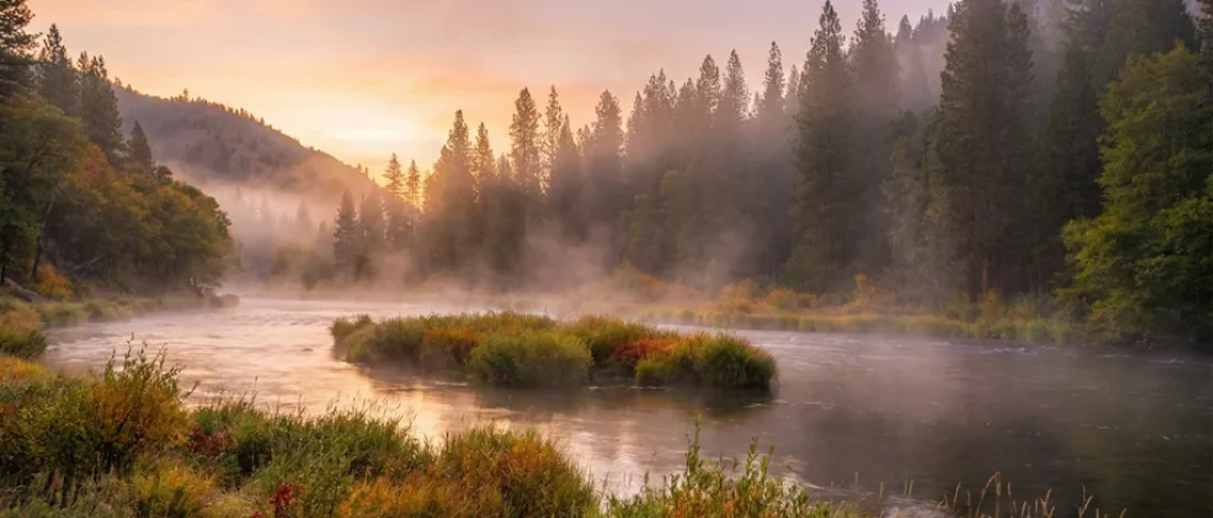 A no nonsense guide to Klamath River Steelhead Fly Fishing in California with seasons, flies, gear, access, and trip tips