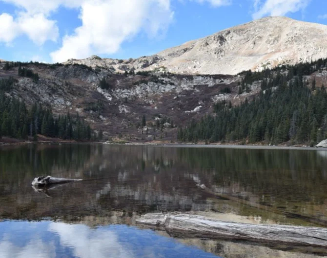 Embark on the ultimate adventure by backpacking Kroenke Lake-Hartenstein Lake, exploring pristine wilderness and thrilling landscapes!