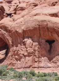 Arches National Park guide: every major trail, Devils Garden Campground details, sunrise photo spots, park history, and survival tips from a guy who nearly cooked in April.